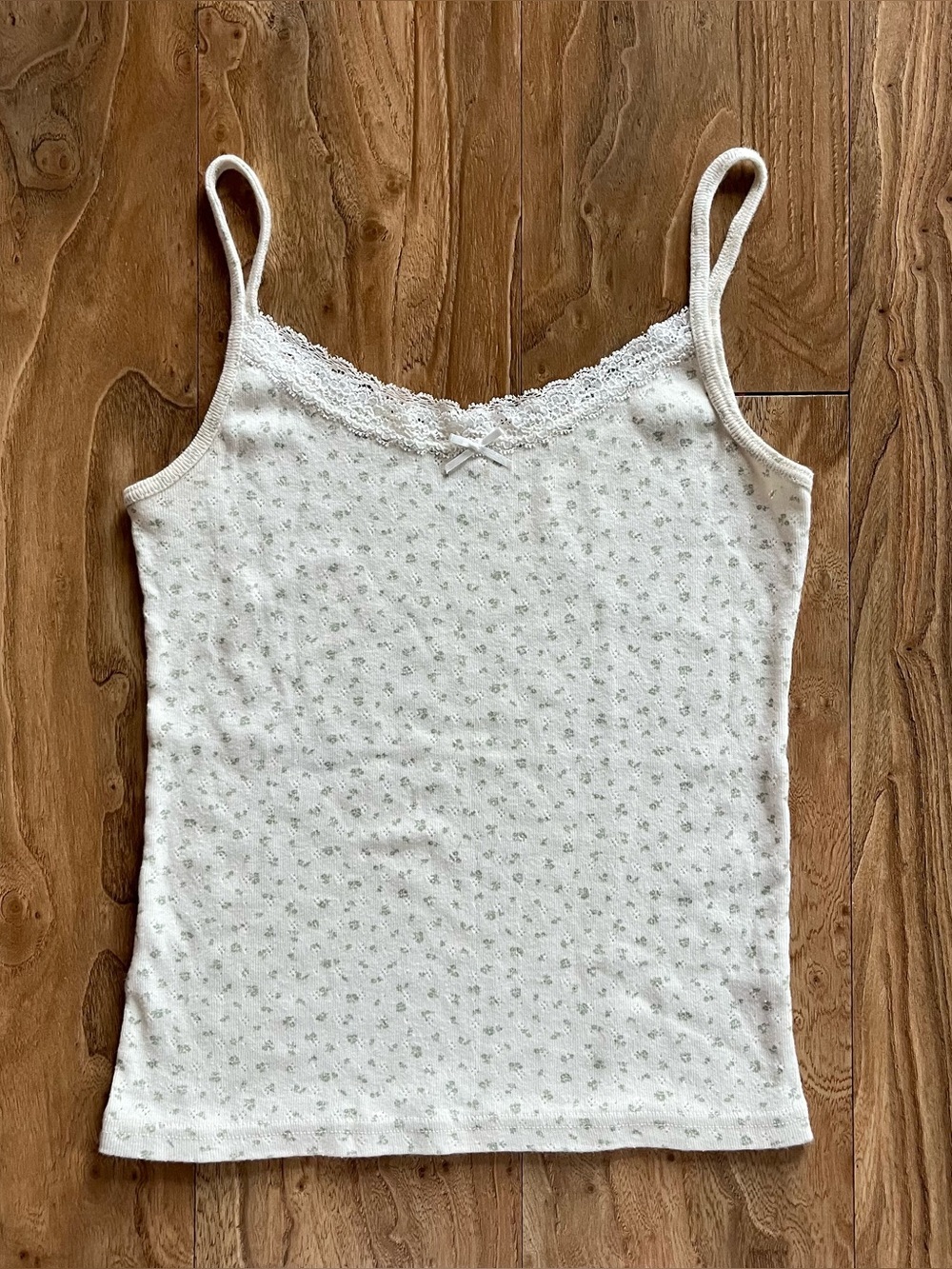 Brandy Melville floral lace trim tank top